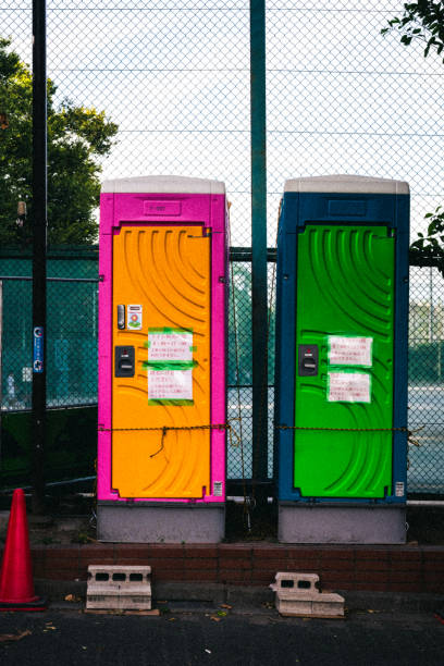 Best Construction site porta potty rental  in Mccom, OH